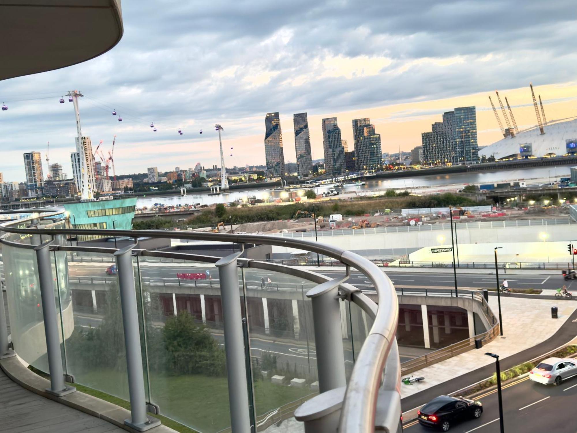 London Excel Cosy Apartment With Balcony & River View Close To O2 Arena, Cable Car, City Hall Luaran gambar