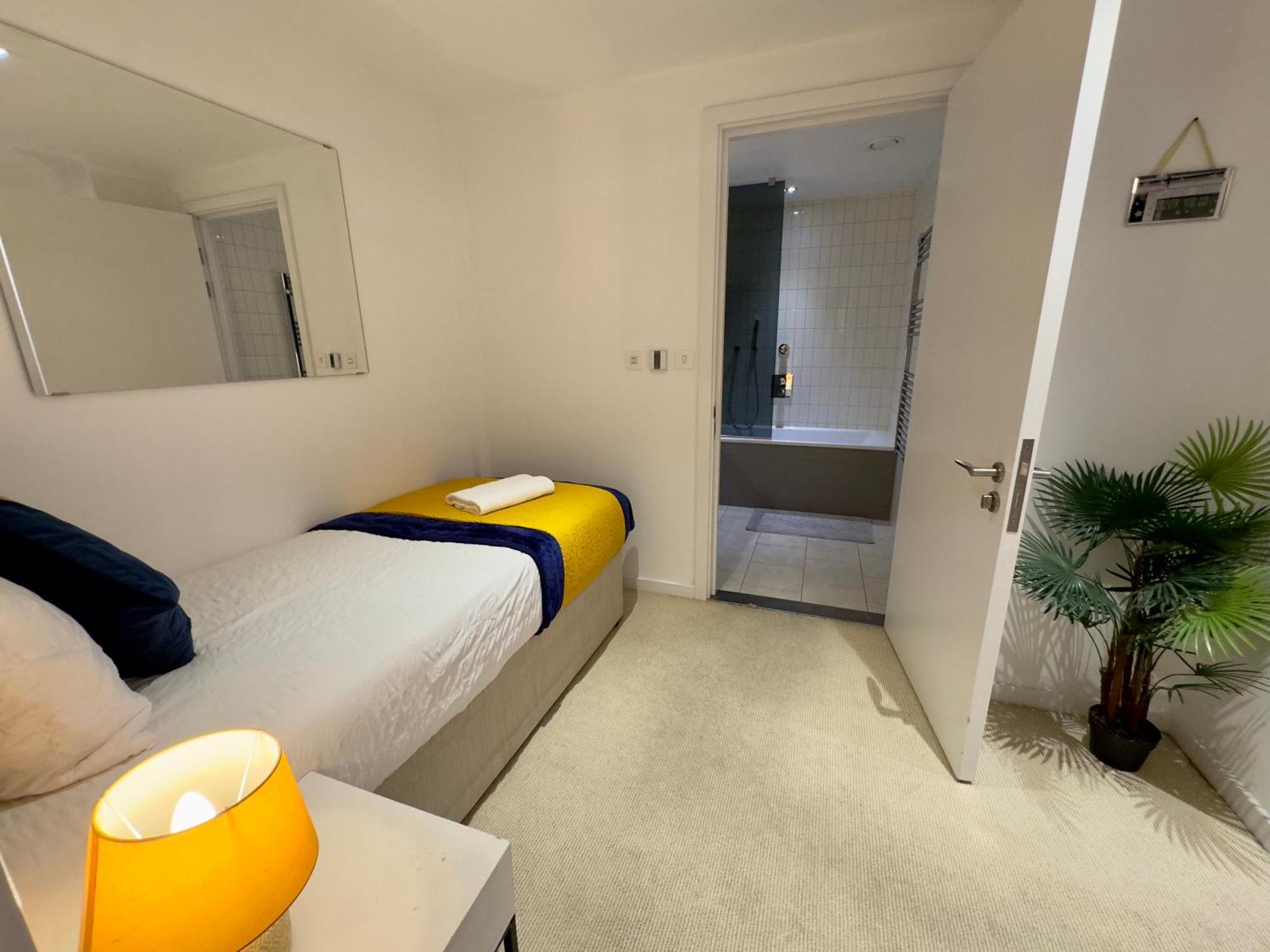 London Excel Cosy Apartment With Balcony & River View Close To O2 Arena, Cable Car, City Hall Luaran gambar